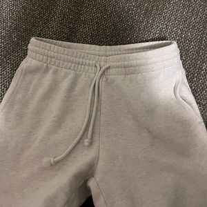 Aritzia TNA Cozy fleece sweatpants small
